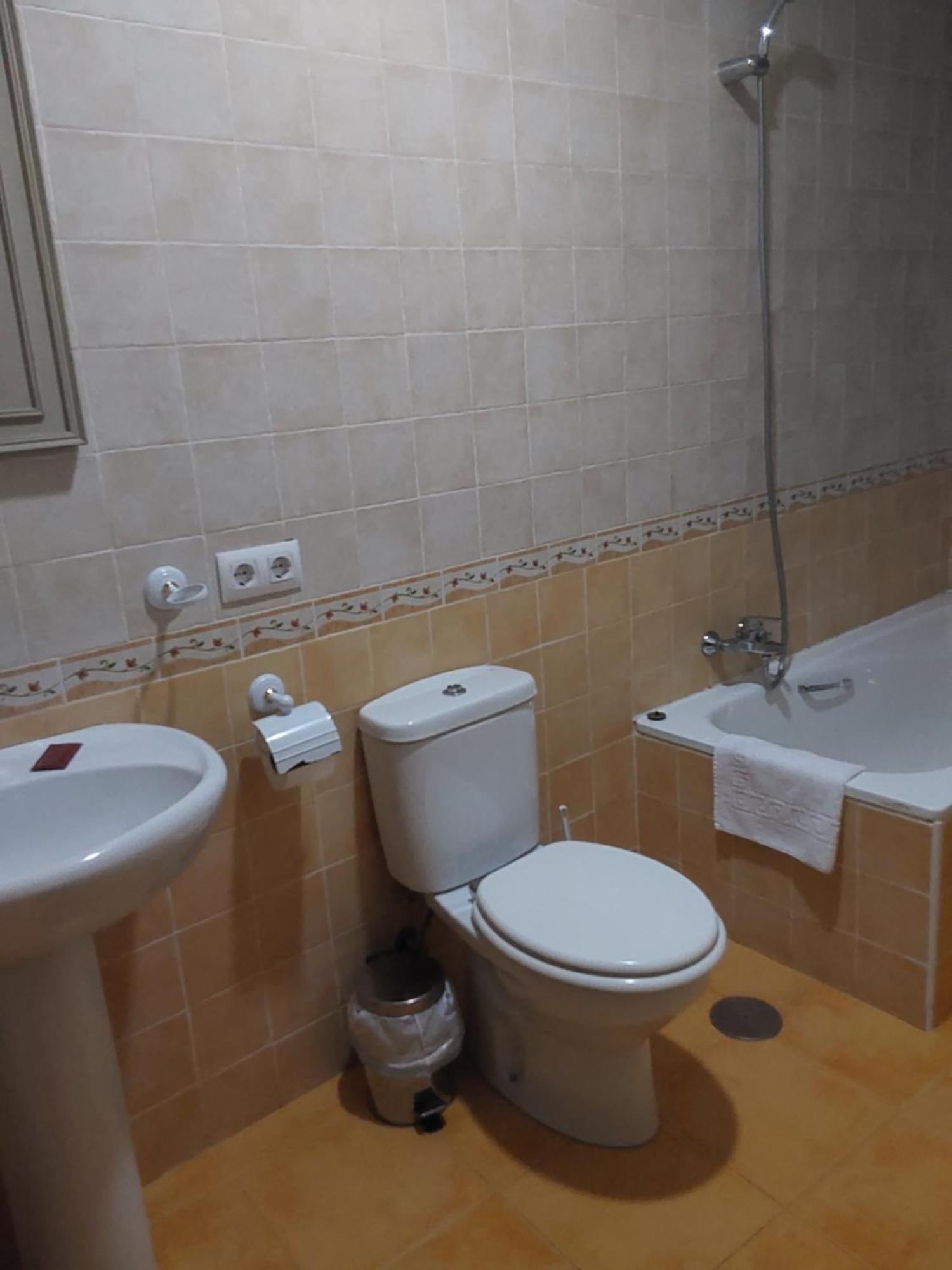 Posada Las Mozas Del Agua De Riocorvo Ngoại thất bức ảnh